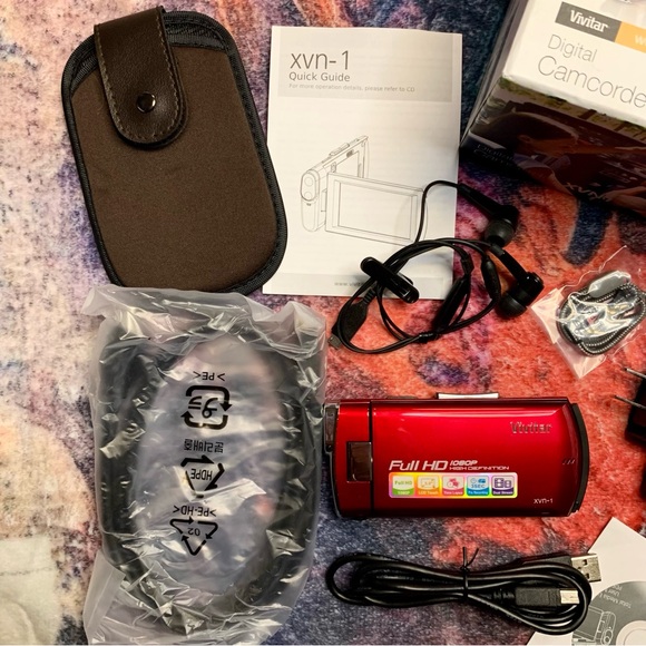 💜 Red Vivitar Full HD Camcorder NWOT - Picture 10 of 15